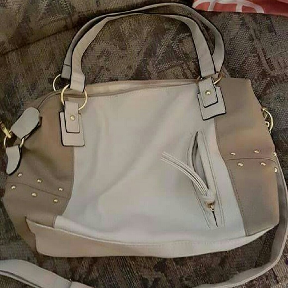 Maurices large never used purse
