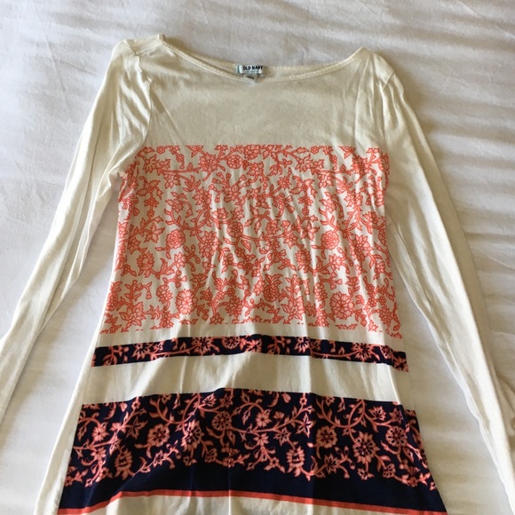 Long sleeved cotton floral print top