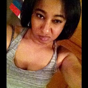 Meet your Posher, April