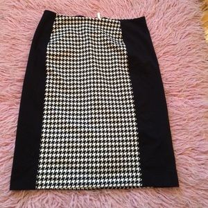 Michael Kors houndstooth skirt