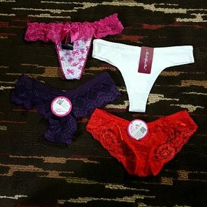 4 pairs of panties - size small -3 Thongs 1 Cheeky