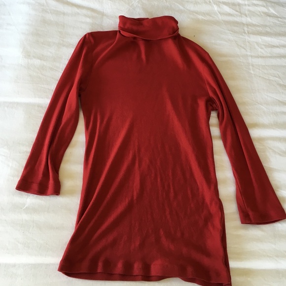 Gap red turtle neck