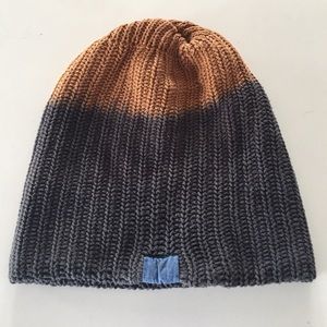 Ombré knit cotton beanie from surf brand RTH