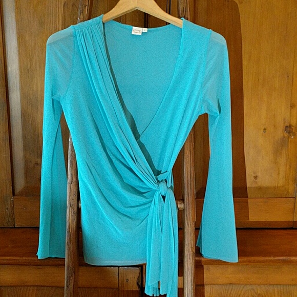 Johnny Heaven Tops - Aqua Lovliness