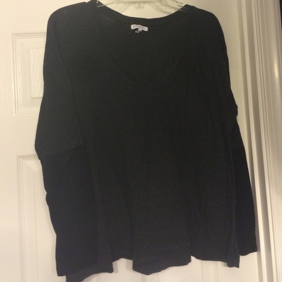 Long sleeve black and grey tee