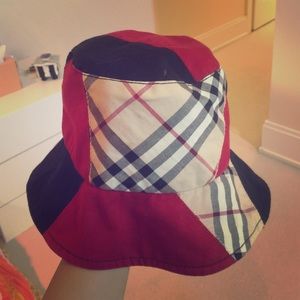 Authentic Burberry bucket hat