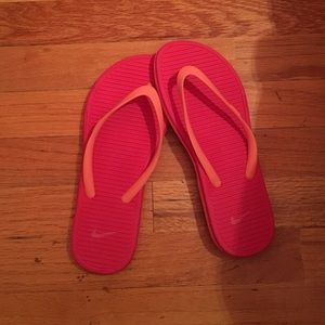 Nike Flip Flops (Woman's)