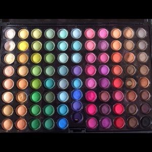 Coastal Scents Original 88 Eyeshadow Palette