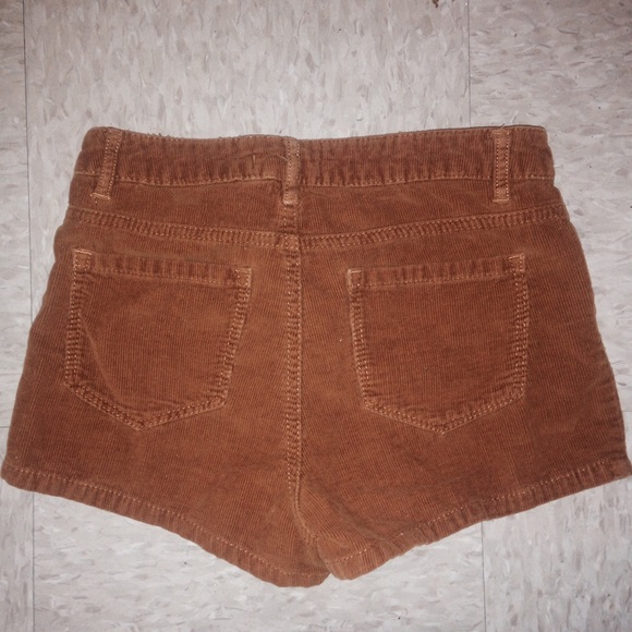 FOREVER 21 CAMEL CORDUROY HIGHWAISTED SHORTS.