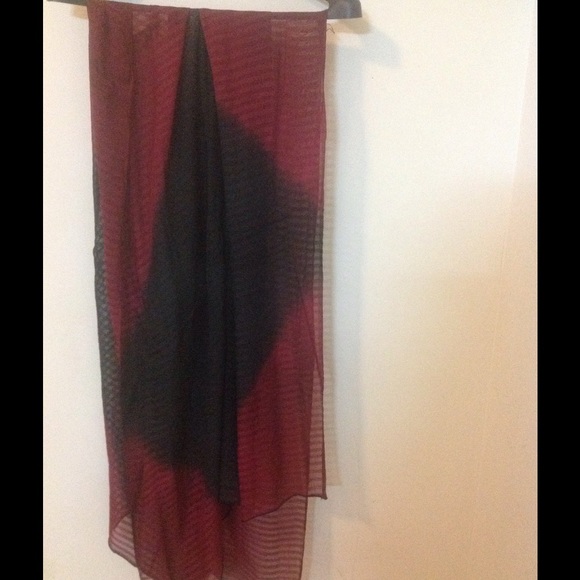 Fabulous Red and Black button down dress - Picture 3 of 4