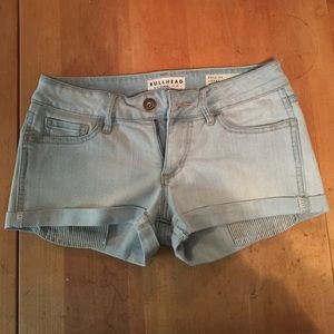 Bullhead denim co. Roll up shorts