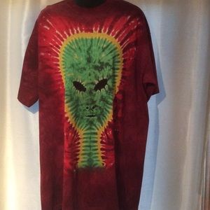 Alien tie dye shirt (nwot)