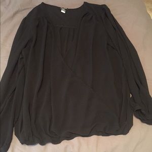 Torrid size 3 Criss cross top