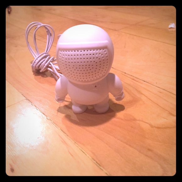 Little space man speaker