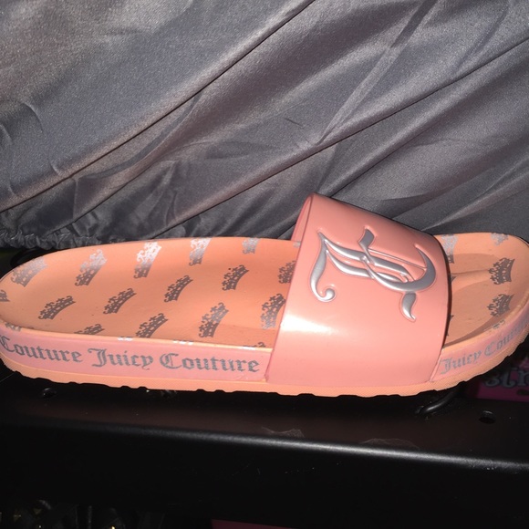Juicy couture slides
