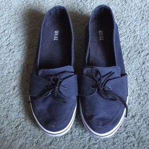 ⚡️⚡️LAST CHANCE⚡️⚡️Nike slip on shoes