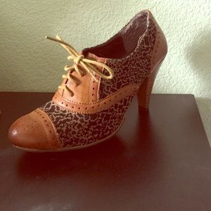 Vintage heels