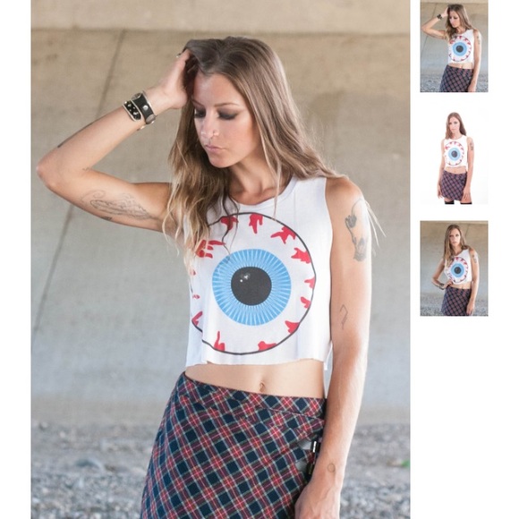 Peep This Eye Muscle Crop Tank Top