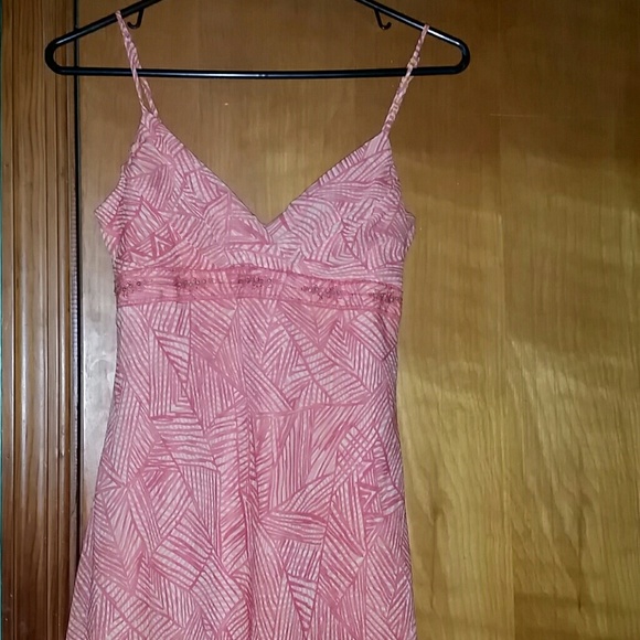 Pixi cut dress - Picture 1 of 3