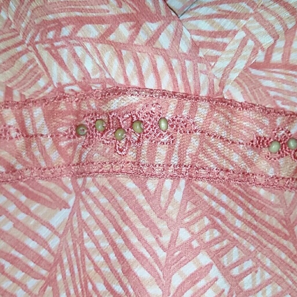 Pixi cut dress - Picture 2 of 3