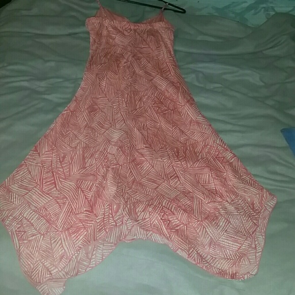 Pixi cut dress - Picture 3 of 3