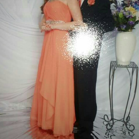 Prom dress - Picture 2 of 2