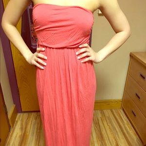 Women's pink maxi dress !