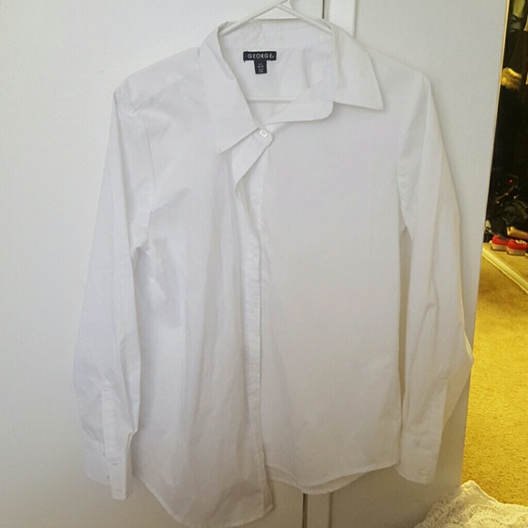 Button on fancy shirt NWOT