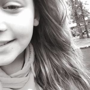 Meet your Posher, Jenny