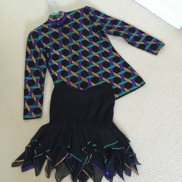 Top & matching skirt. - St. John by Marie Gray