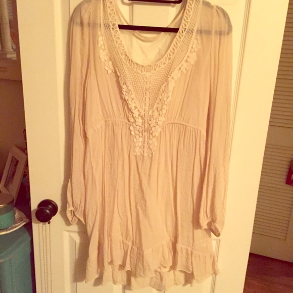 Blu Pepper  Cream Lace Dress