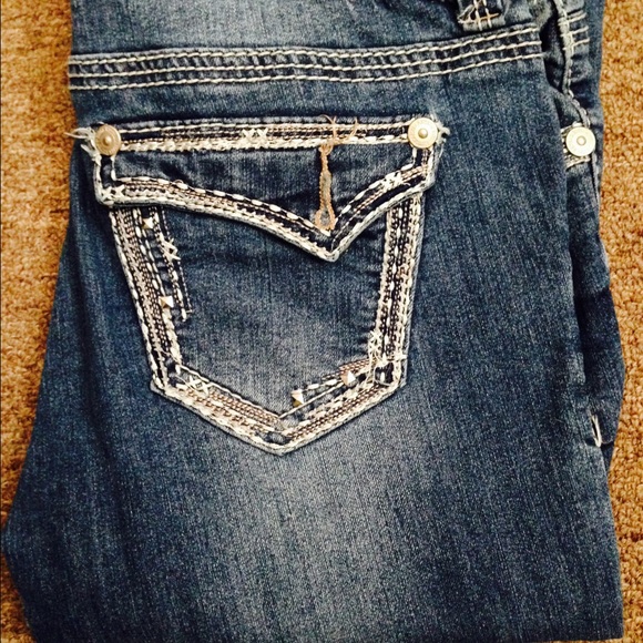 Super cute Rhythm in Blues light wash jeans