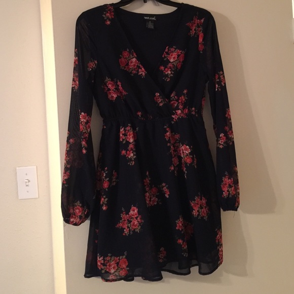 Wet seal floral print dress