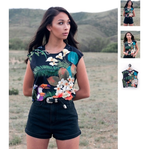 Paradise Boxy Muscle Tank