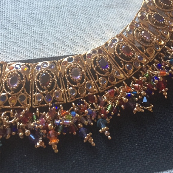 Never worn Indian jewelry, necklace and earrings - Picture 2 of 3