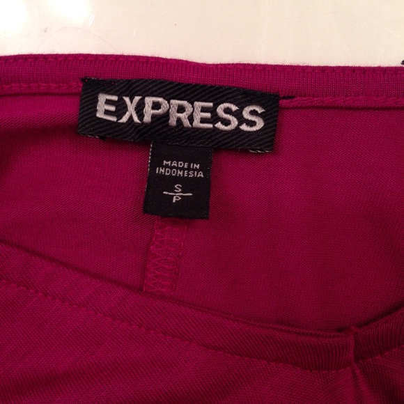 Express Fuchsia Top. - Picture 3 of 4