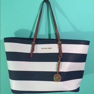 Micheal Kors Large Navy & White Purse