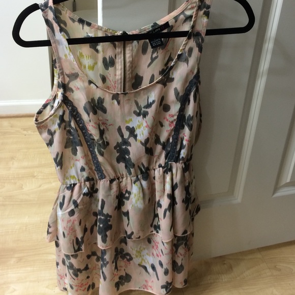 Floral Tunic perfect for the spring!