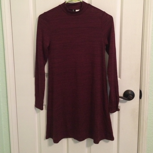 Dark Red Long-Sleeved Dress