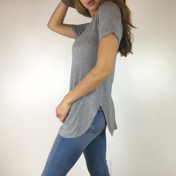 • SOLD • Your Fav Grey Tee M L - Picture 2 of 4