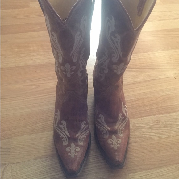 SOLD Women's Corral boots