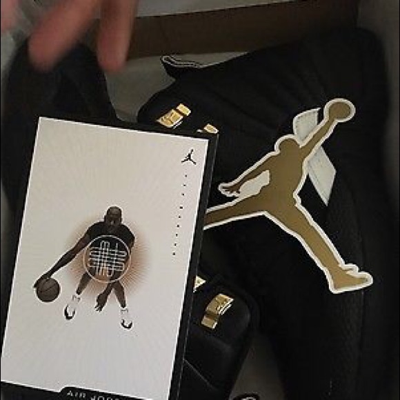 The masters retro 12s (sold) - Picture 4 of 4