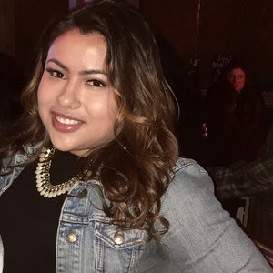 Meet your Posher, Monique