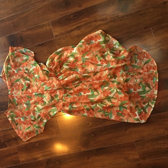 Coral colored Floral spring dress - Picture 3 of 4