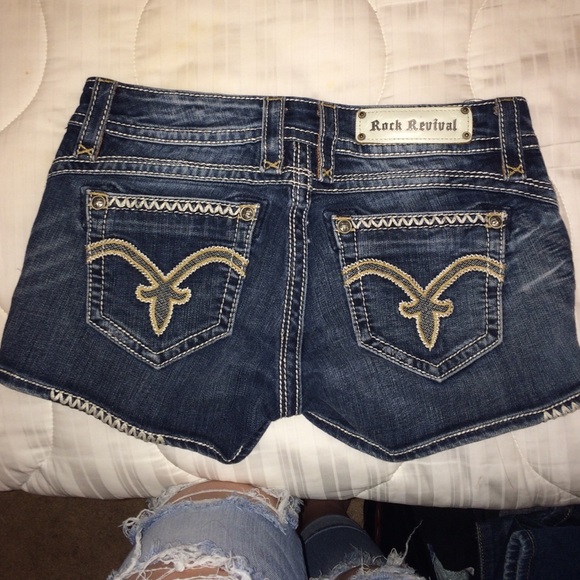 SOLD - Picture 2 of 4