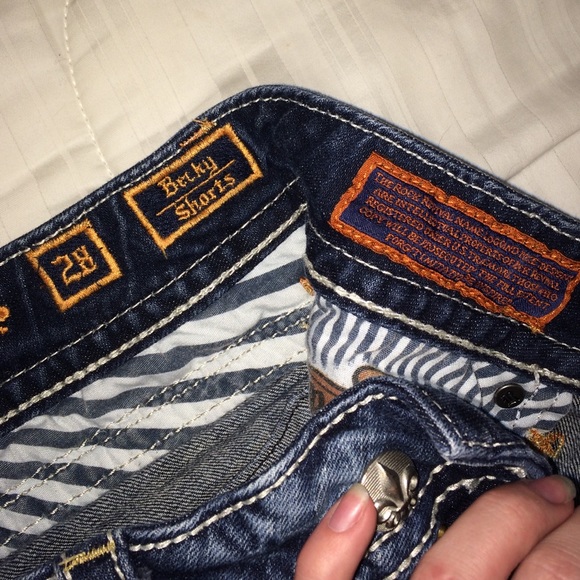 SOLD - Picture 3 of 4