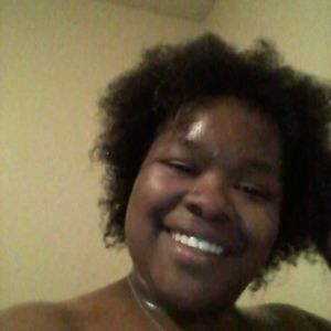 Meet your Posher, Farrah