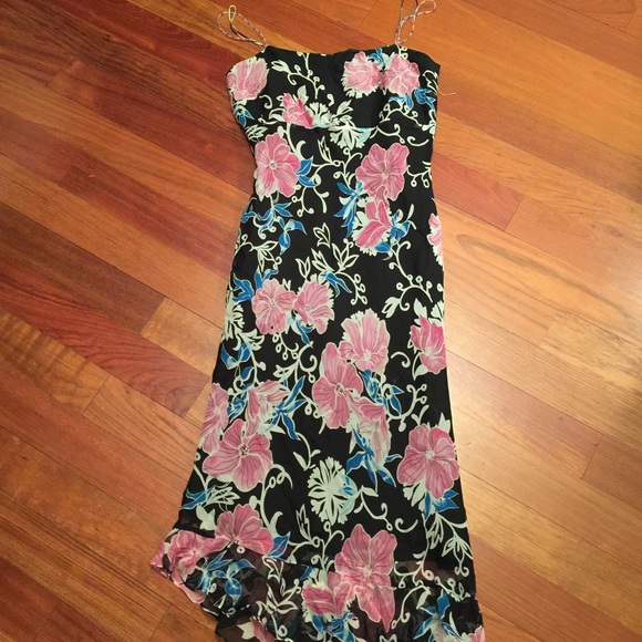 Summer dress with beaded straps