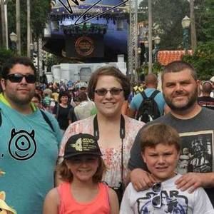 Meet your Posher, Kelly