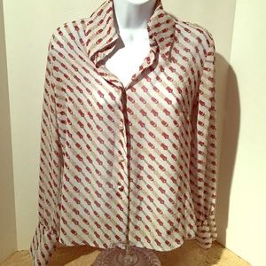 Avant chain print button up blouse.